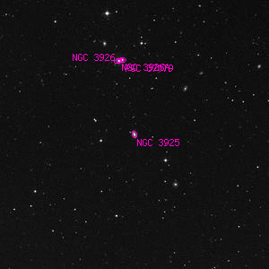 DSS image of NGC 3925